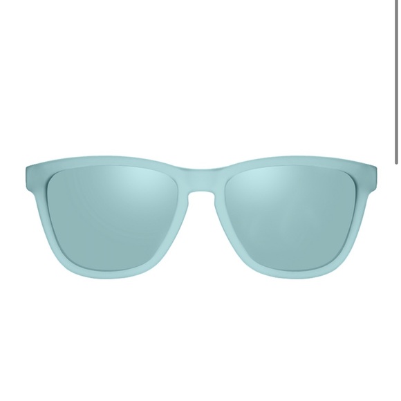 Unisex Air Fit Ice Blue Sunglasses - NEW IN BOX - Picture 2 of 5